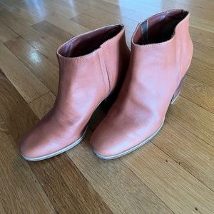 7M Rachel Comey Mars Bootie, Whiskey, EUC